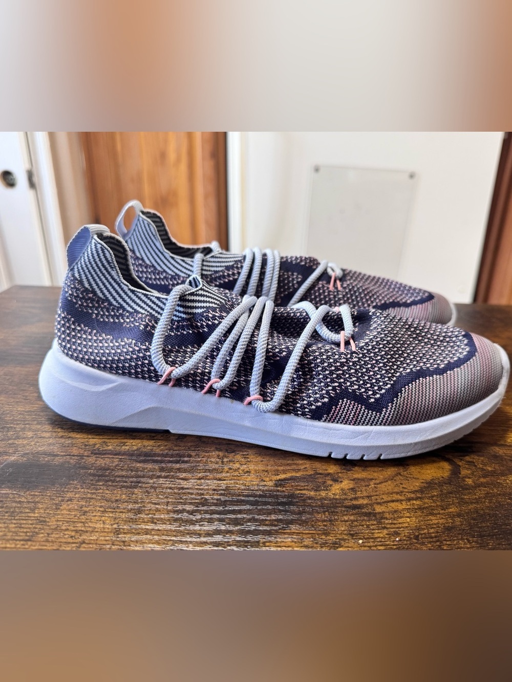 Fabletics Ortholite Cruz Knit Wrap Around Lace Athletic Sneakers Size 9